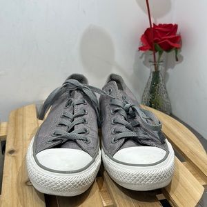 Converse‎ sneakers